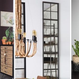 Wysokie lustro – luksus i dobry styl w Twoim domu