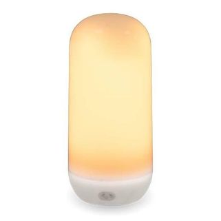 Lampa stołowa CANDY In&Out Battery    Przenośna lampka nie wymaga instalacji, wystarczy ją powiesić lub zbliżyć do metalowego obszaru, a będzie...