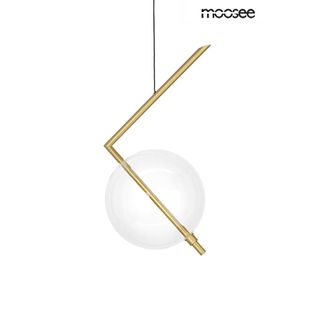 Geometryczny kształt i nowoczesny design. Przezroczysty klosz o kształcie kuli wykonano ze szkła i oparto na metalowej konstrukcji w satynowym złotym...