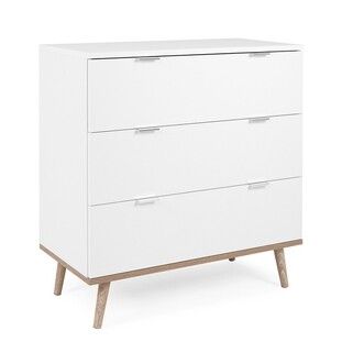 Komoda GÖTEBORG 3S 80 cm - biały mat/dąb sonoma   Komoda Göteborg 3S to przepiękny mebel, który wyróżnia się prostymi liniami, jasnym kolorem i...