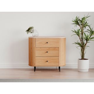 Komoda owalna z szufladami FABIA - dąb / trawertyn Komoda z szufladami Fabia o szerokości 80 cm to stylowy i funkcjonalny mebel, który wyróżnia się...