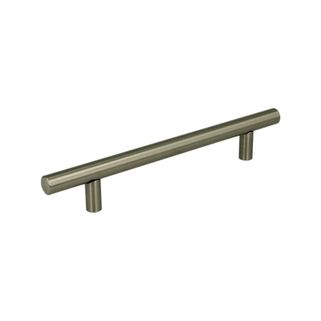 Reling RE10 - nikiel szczotkowany / rozstaw 128 mm   Wymiary: - długość całkowita: 188 mm - rozstaw otworów: 128 mm   Materiał: metal   Kolor pokrycia:...