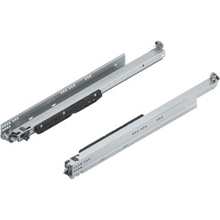 Prowadnica z hamulcem MOVENTO BLUMOTION S 766H S / dł. 60 cm / 70 kg / wysuw 100%     Nowa uniwersalna prowadnica kryta Blumotion S do Movento pozwala na...