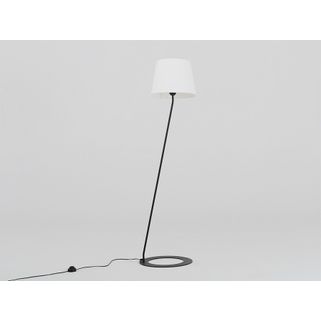 To nie tajemnica, że designerskie lampy mogą wpłynąć na charakter wnętrza. Lampy industrialne SHADE nie są wyjątkiem. Rozświetlają kąty, tworząc...