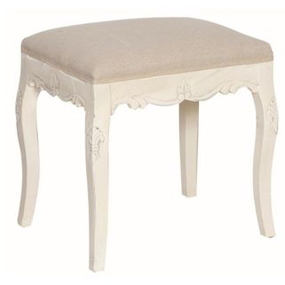 Wygodne drewniane siedzisko tapicerowane w kolorystyce słonecznej prowansji.   Wymiary: - szerokość: 45 cm - głębokość: 35 cm - wysokość: 49 cm  ...