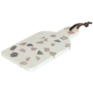Wymiary: - szerokość: 30 cm - głębokość: 15,3 cm - wysokość: 1,5 cm Materiał: - lastryko - skóra bawola Kolor: wielokolorowy Informacje dodatkowe: -...
