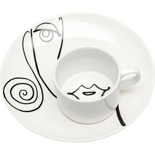 Ta zastawa śniadaniowa wprawi Cię w dobry nastrój o poranku. Prosta i elegancka czarno-biała filiżanka oraz pasujący talerzyk o nowoczesnym wyglądzie...