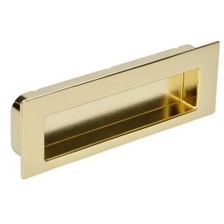 Uchwyt meblowy wpuszczany 2382 - złoty polerowany / rozstaw 96 mm Wymiary: - długość całkowita: 112 mm, - rozstaw otworów montażowych: 96 mm, -...
