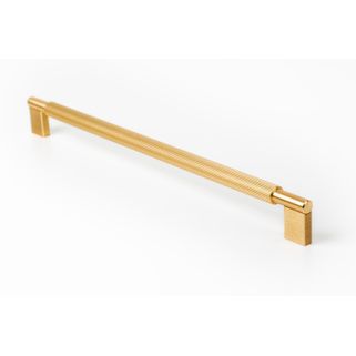 Uchwyt ARPA 0583 - mosiądz ciemny szczotkowany / rozstaw 320 mm Arpa cechuje się prostą i symetryczną estetyką, która nawiązuje do wpływów stylu art...