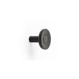Wieszak ZOOT 7001 - czarny mat / czarny jesion / fi 60 mm Zoot to okrągły wieszak ścienny, który pełni funkcję elementu dekoracyjnego w różnych...