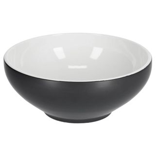 Nadaj ton swojemu stołowi dzięki tej designerskiej misce wykonanej z porcelany, która doda osobowości prezentowanym przepisom. Z białą glazurą wewnątrz,...