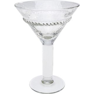 Kieliszek koktajlowy GEORGIA - transparentny    Wymiary: - szerokość: 12,5 cm - głębokość: 12,5 cm - wysokość: 17,5 cm   Pojemność: 295 ml  ...