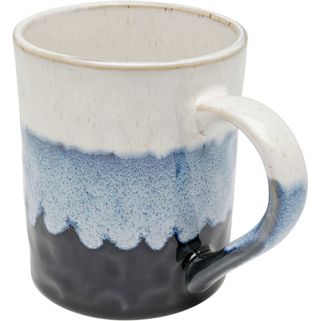 Kubek z uchem BREZZA 500 ml - niebieski Wymiary: - szerokość: 9,8 cm - głębokość: 9,8 cm - wysokość: 11,7 cm - pojemność: 500 ml Materiał: kamionka...
