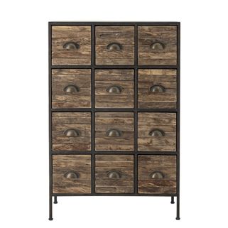 Komoda Matteo marki Creative Collection to stylowe i praktyczne rozwiązanie do przechowywania z rustykalnym akcentem. Szafka posiada 12 pojemnych szuflad,...