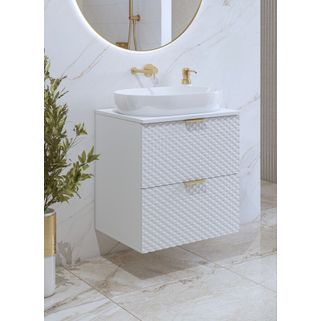 Wymiary: - szerokość: 60 cm - głębokość: 49 cm - wysokość: 63 cm   Materiał: - front: płyta MDF 18 mm, biały mat piramidki - korpus / półki:...