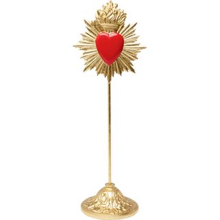 Dekoracja stojąca FLAMING HEART - złoty Wymiary: - szerokość: 10,8 cm - głębokość: 9 cm - wysokość: 31,1 cm Materiał: polirezyna lakierowana Waga:...