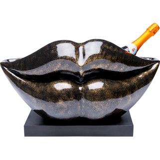 Cooler do wina LIPS - czarny Wymiary: - szerokość: 57 cm - głębokość: 28 cm - wysokość: 33 cm Materiał: polirezyna Waga: 5,31 kg
