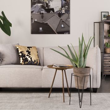 Klasyczna szara sofa
