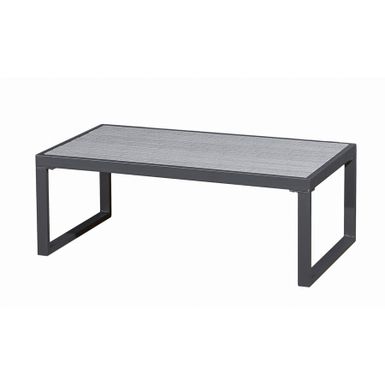 Duży stolik ogrodowy MOSTRARE   Oferujemy niezwykle ekskluzywny i unikatowy pod względem wzornictwa stolik ogrodowy, wykonany z aluminium. Mebel ten, przez...