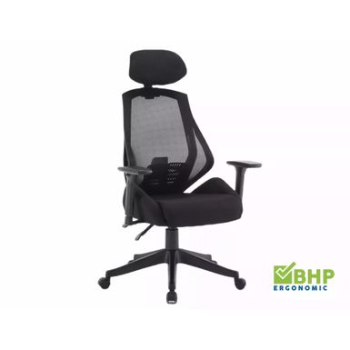 Fotel obrotowy Q-406 M - czarny Fotel obrotowy ergonomiczny, spełnia wymogi BHP dotyczące krzeseł biurowych zgodnie z rozporządzeniem  Dz. U. poz.2367....