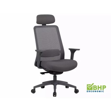 Fotel obrotowy ergonomiczny, spełnia wymogi BHP dotyczące krzeseł biurowych zgodnie z rozporządzeniem  Dz. U. poz.2367. Wymiary: - szerokość: 62 cm -...