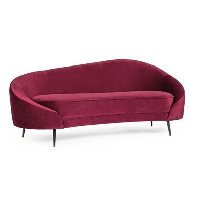Prezentowana sofa Serafin będzie stanowiła centralny punk naszego salonu, od którego ciężko będzie oderwać wzrok. Rama sofy została wykonana z drewna...