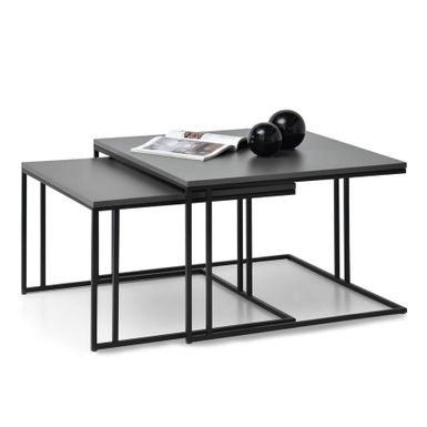 Zestaw dwóch stolików DARK XL+S - grafit/czarny   Wymiary: Większy stolik: - długość: 76 cm - szerokość: 76 cm - wysokość: 50 cm - waga: 13 kg  ...
