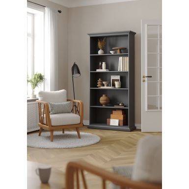 Regał PARIS - szary mat  Szary regał na książki Paris to mebel, który Cię zachwyci! Elegancka szarość nigdy nie wychodzi z mody. Jeśli uwielbiasz...