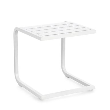 Stolik Taylor 40 x40 cm  w kolorze białym. Rama wykonana z aluminium. Minimalna ilość zamówienia to 2 sztuki.Prezentowany produkt wykonywany jest na...