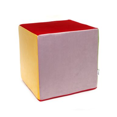Pufa Kostka Mix Magic Velvet Wysokiej jakości pufa w klasycznej stylistyce wykonana z miłego w dotyku welwetu. Prosta forma, kształt kostki i jednolita...