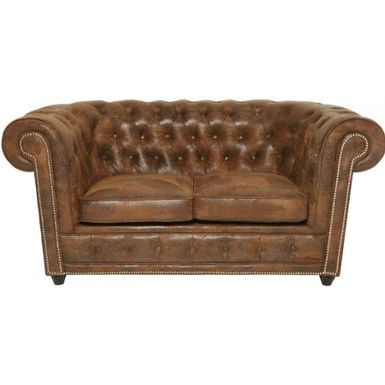 Fotele i sofy w stylu Chesterfield znajdują swoje miejsce w koncepcjach wnętrz w stylu industrialnym i loftowym. Stanowią umiejętne zerwanie stylistyczne z...