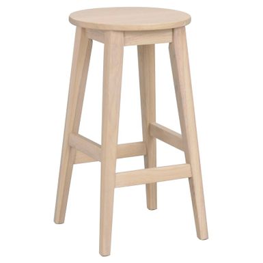 Hoker Austin z litego lakierowanego dębu z okrągłym siedziskiem. Ponadczasowy design pasujący do większości domów. Dostępne również w czarnym...