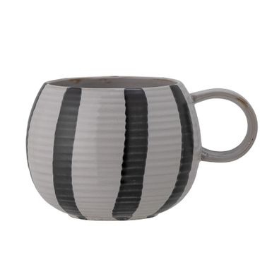 Kubek SERINA 510 ml - czarno-biały Wymiary: - średnica: 11 cm - wysokość: 8,5 cm - pojemność: 510 ml Materiał: kamionka Kolor: czarno-biały Informacje...