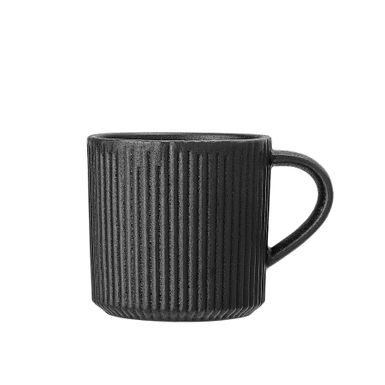 Kubek NERI 350 ml - czarny Wymiary: - średnica: 9 cm - wysokość: 9 cm - pojemność: 350 ml Materiał: kamionka Kolor: czarny Informacje dodatkowe: - waga:...