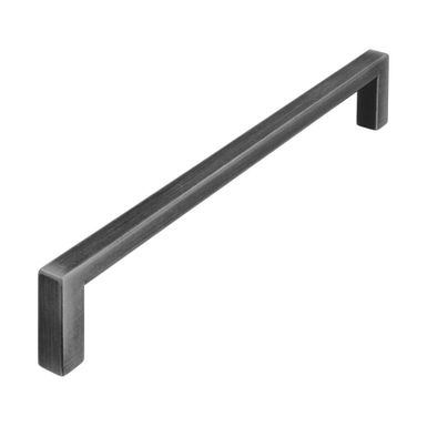 Uchwyt 2108 - żelazo szczotkowane / rozstaw 160 mm  Wymiary:- szerokość: 168 mm - wysokość: 8 mm - głębokość: 28 mm  Materiał: metal  ...