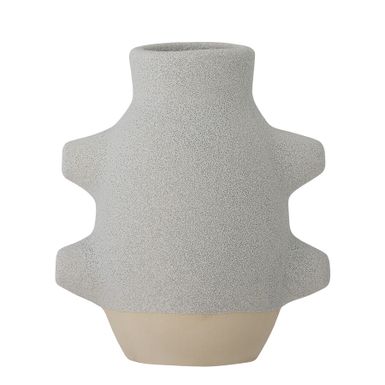 Wazon Birka marki Bloomingville jest wykonany z białej ceramiki z pięknym szarym szkliwem, o chropowatej powierzchni. Wazon ma symetryczny i unikalny design....
