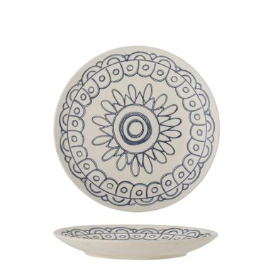 Talerz ceramiczny MAPLE 20 - biały/niebieski    Talerz Maple firmy Creative Collection jest wykonany z białej kamionki z pięknym ręcznie malowanym wzorem....
