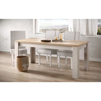 Stół COUNTRY to elegancki mebel w stylu rustykalnym, który doskonale komponuje się z naturalnymi materiałami i subtelnymi detalami. Blat stołu wykonany...