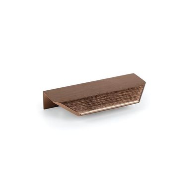 Uchwyt listwowy VANN 0375 - brąz szczotkowany / rozstaw 64 mm Vann to aluminiowy uchwyt profilowy o prostych, nowoczesnych liniach. Jego lekko pochylony...