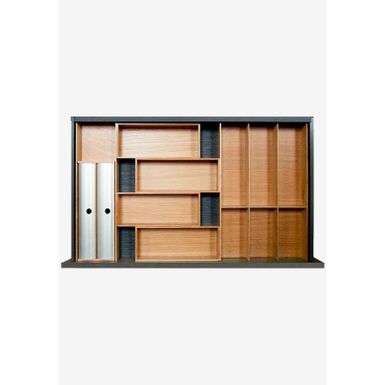 Wymiary: - szerokość wkładu: 900-1000 mm - głębokość wkładu: 472 mm - wysokość wkładu: 49 mm - organizer na sztućce: 300 x 472 mm - tacka: 300 x...