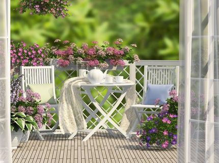 Balkon w stylu prowansalskim - przydatne wskazówki