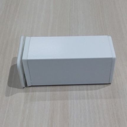 Nóżka kwadratowa z regulacją 4 cm / 10 cm - biały