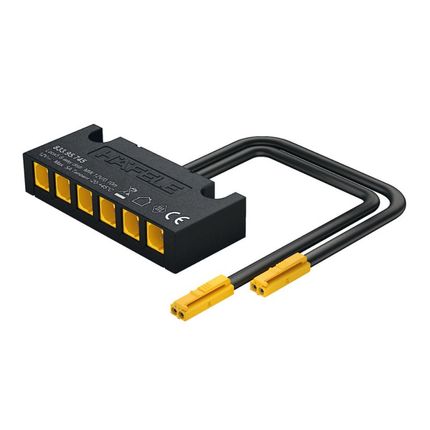 Adapter Multi White Häfele Loox5 / 12 V / 3-bieg. / do rozdzielacza na 6 wtyków Häfele Connect Mesh, maks. podłączona moc 60 W