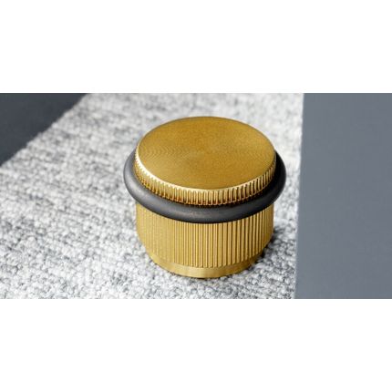 Stoper do drzwi ARPA 8011 - mosiądz szczotkowany / fi 45 mm