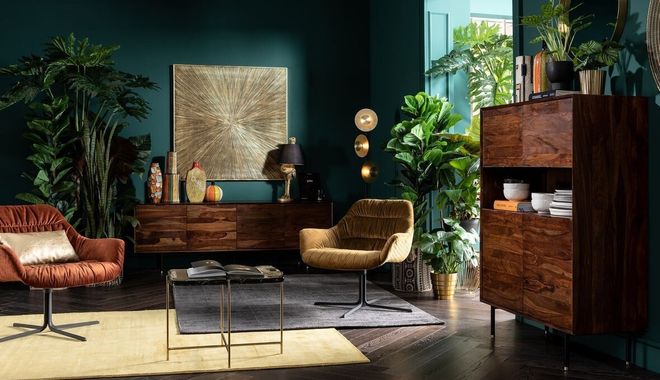 Ciemne meble w designerskim salonie