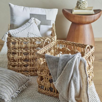 marnie_basket_nature_water_hyacinth_l36xh4xw36l43xh_3895190569.jpg