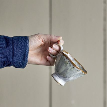 imogen_cup_green_stoneware_d85xh7_cm_3415773419.jpg
