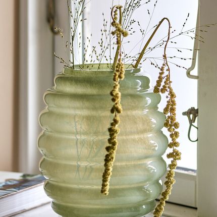 saihah_vase_green_glass_d19xh24_cm_7357153298.jpg