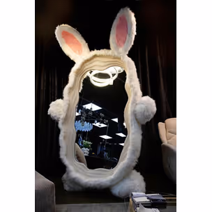 Lustro stojące BUNNY z oświetleniem LED
