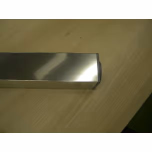 Noga meblowa aluminiowa kwadratowa 6 cm / 71 cm - elektropolerowany